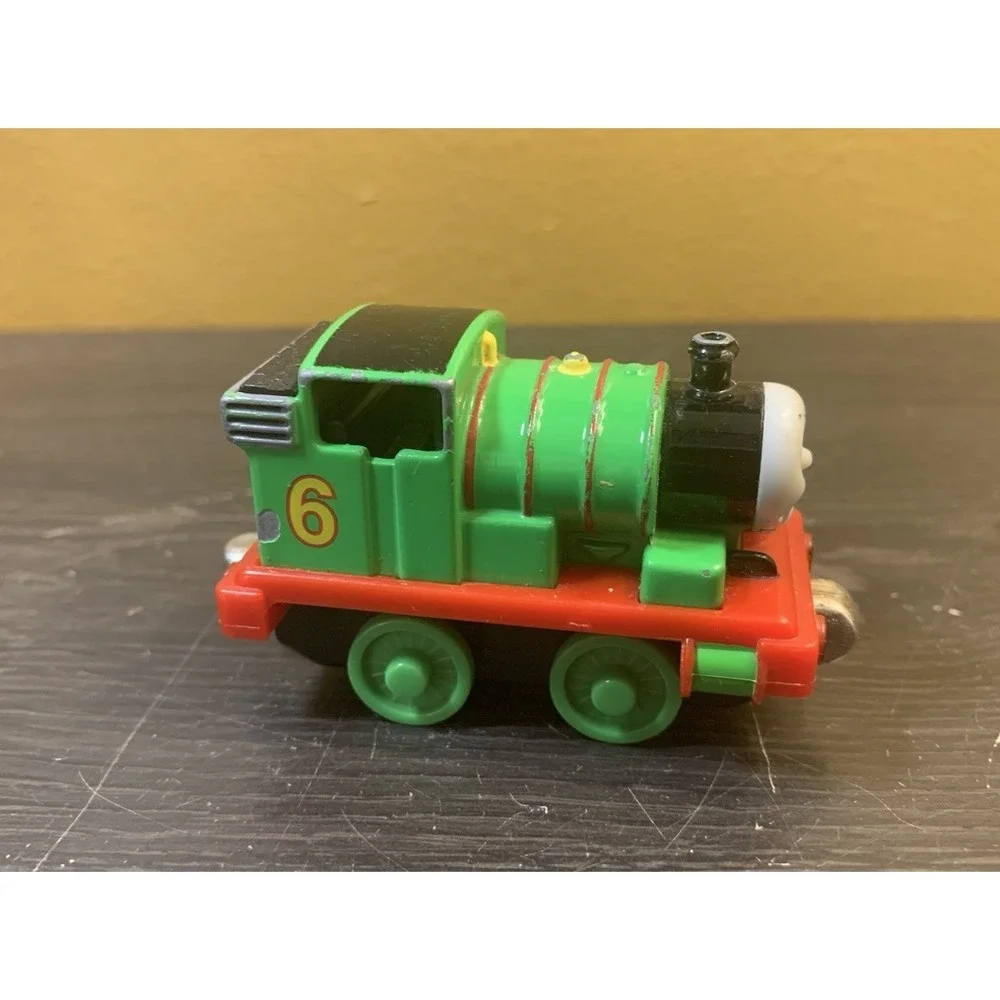 2002‎ Thomas & Friends Die-Cast Metal Magnetic Easter Percy Tank Engine